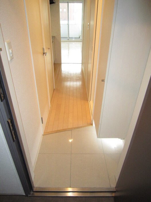 玄関 オリエンタル靱本町