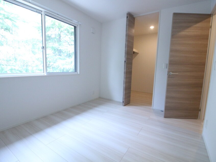 居室 クローバー富士２号館