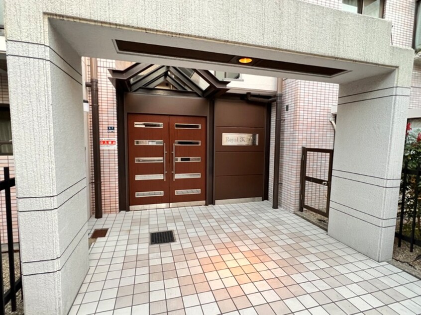 エントランス部分 ロイヤル浜芦屋