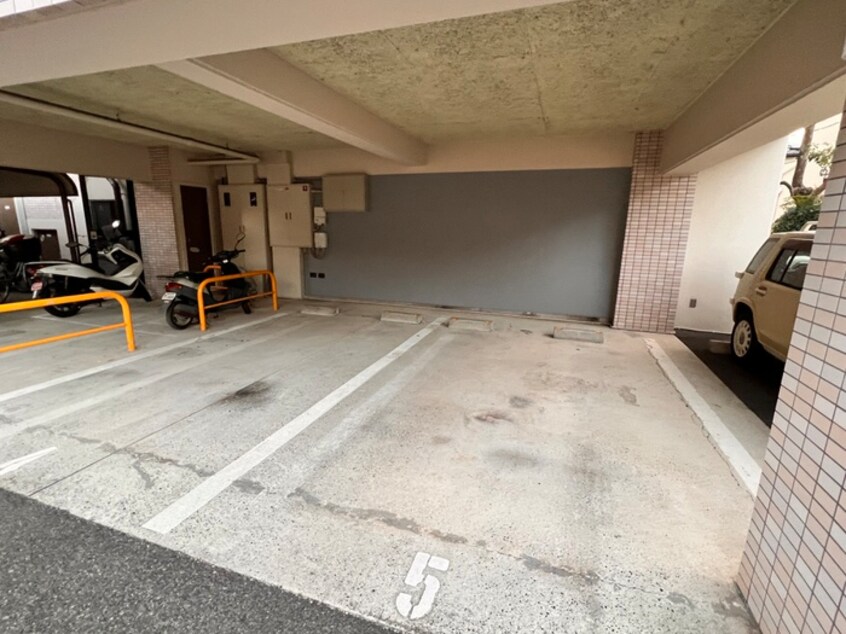 駐車場 ロイヤル浜芦屋