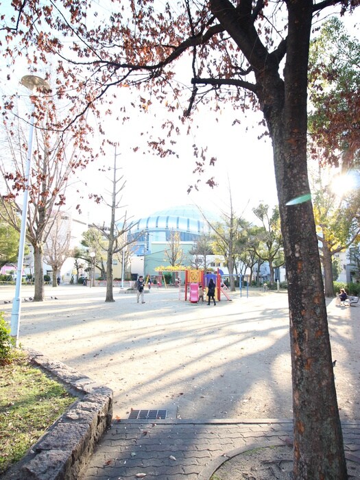 大阪ドーム北公園(公園)まで840m 境川テラスハウスＢ棟