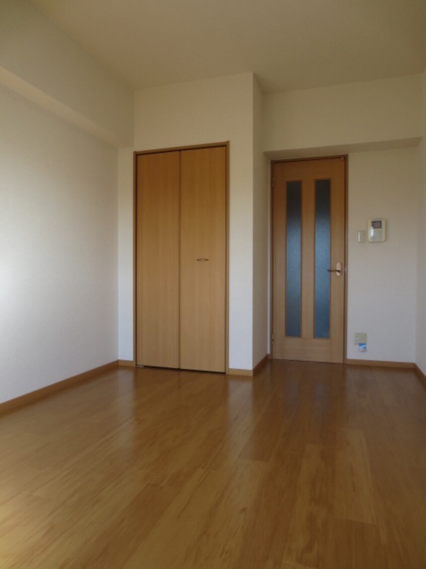 居室 アベニュ－美園