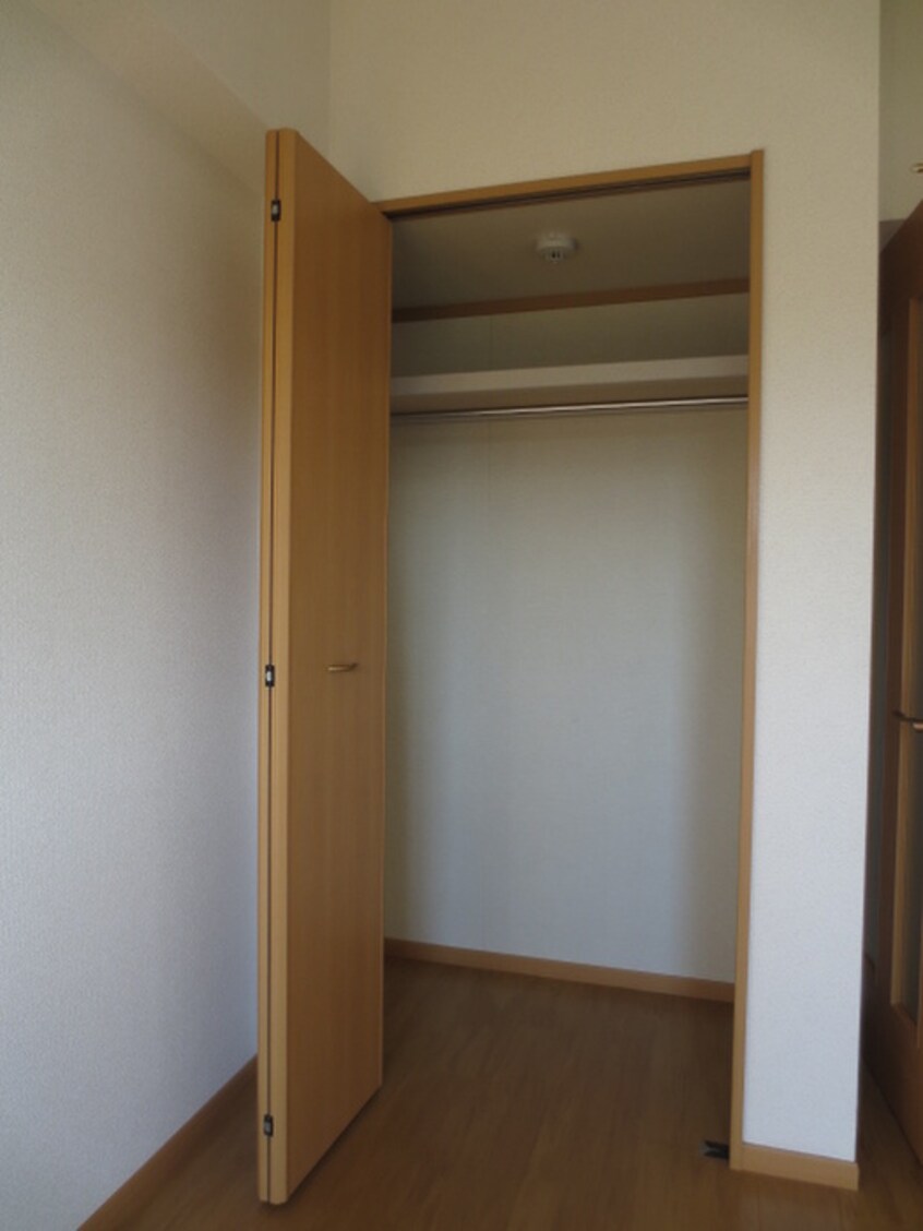 収納 アベニュ－美園