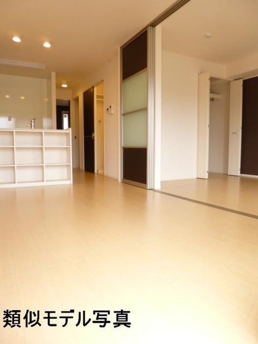 居室 フェルミエ川政Ⅰ