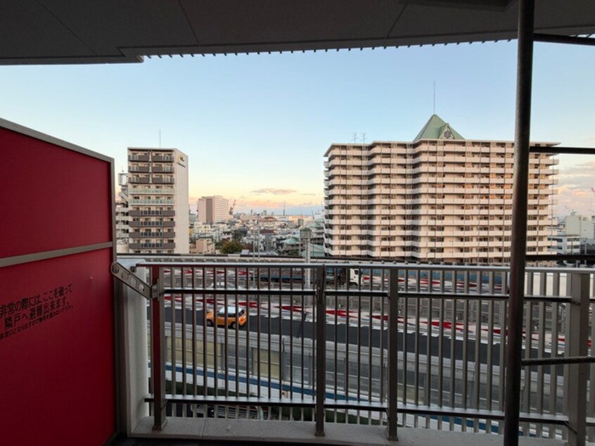 室内からの展望 セレニテ神戸プリエ