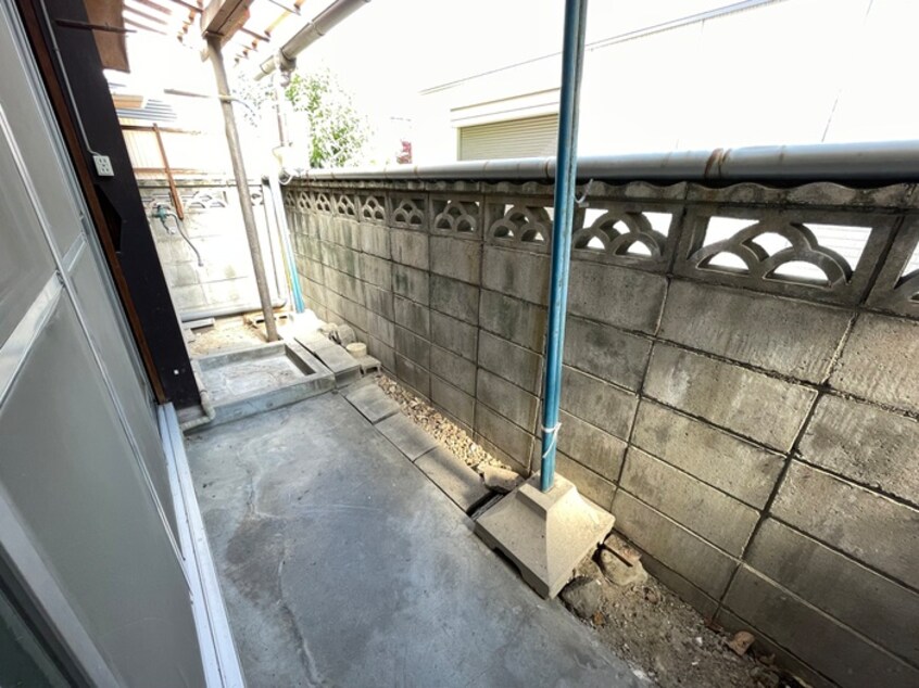 ベランダ・バルコニー 初田貸家