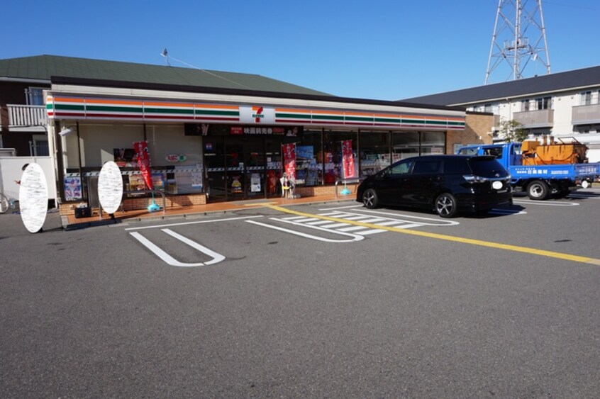 セブンイレブン(コンビニ)まで400m ディアコ－ト竹田