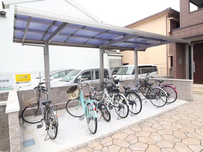 駐輪場 グランシャリオⅢ