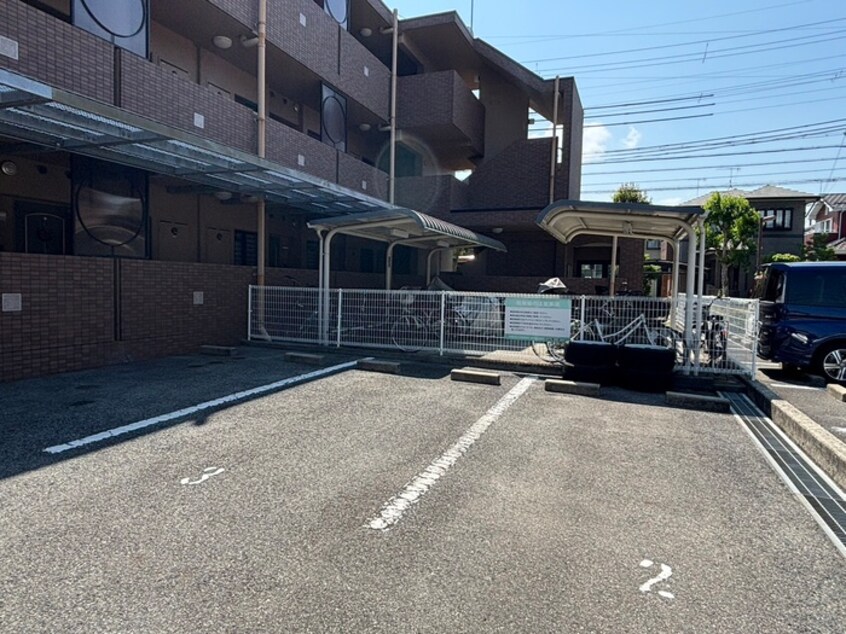 駐車場 プラザハイツ二ツ屋Ｂ