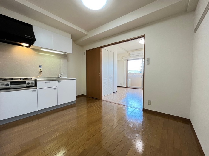 居室 コンフォール西川