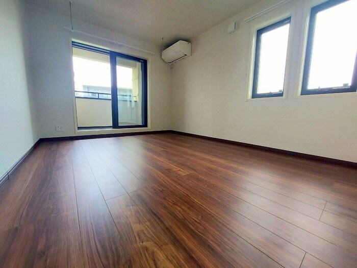 居室 クレア岡本