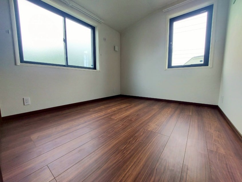 居室 クレア岡本