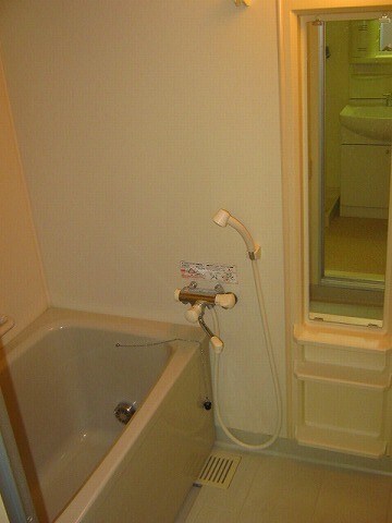 バス／シャワールーム等 プラザハイツ二ツ屋Ｃ