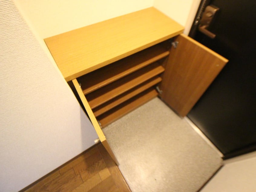靴箱 トワ塚口