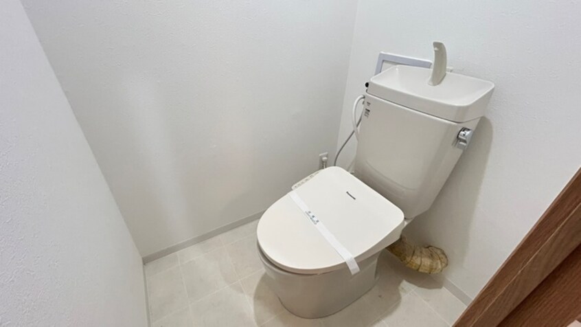 トイレ ｶﾈﾎﾞｳ三ツ池台ﾏﾝｼｮﾝ(301)