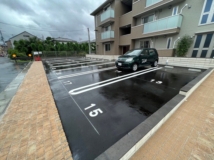 駐車場 くおん嵯峨　東棟