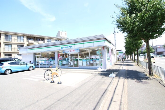 ファミリーマート　嵯峨新宮町店(コンビニ)まで550m くおん嵯峨　東棟