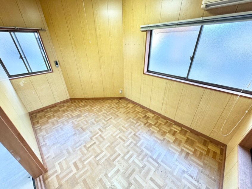 居室 大利元町貸家