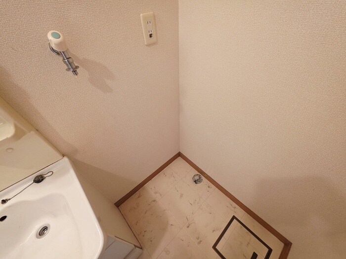 洗濯機置場 リバ－サイドスクエアⅢ番館