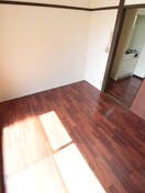 居室 グランドハイツ三津屋北