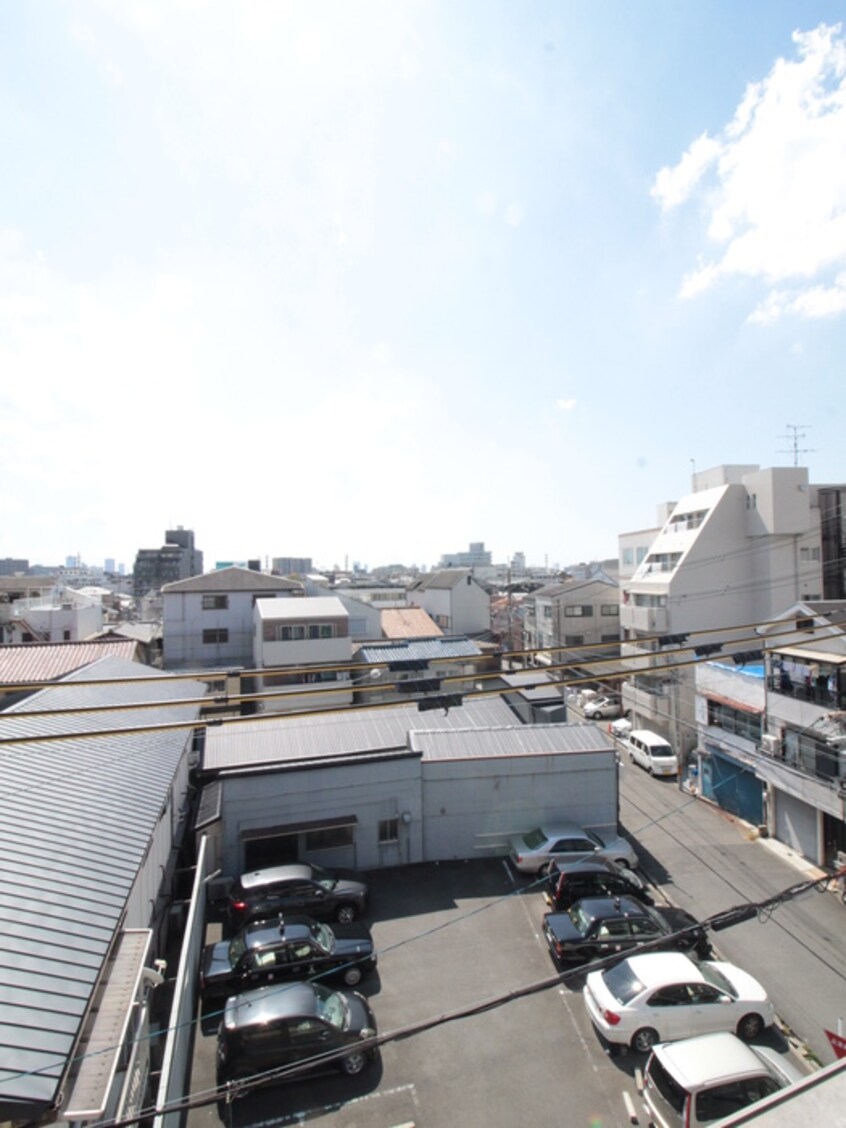 室内からの展望 グランドハイツ三津屋北