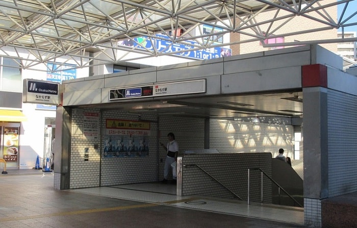 なかもず駅(役所)まで790m マナベハイツ