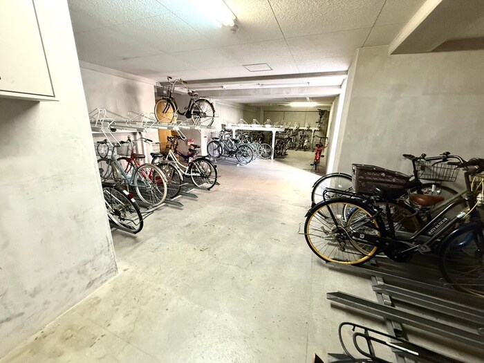 駐輪場 ベクス福島