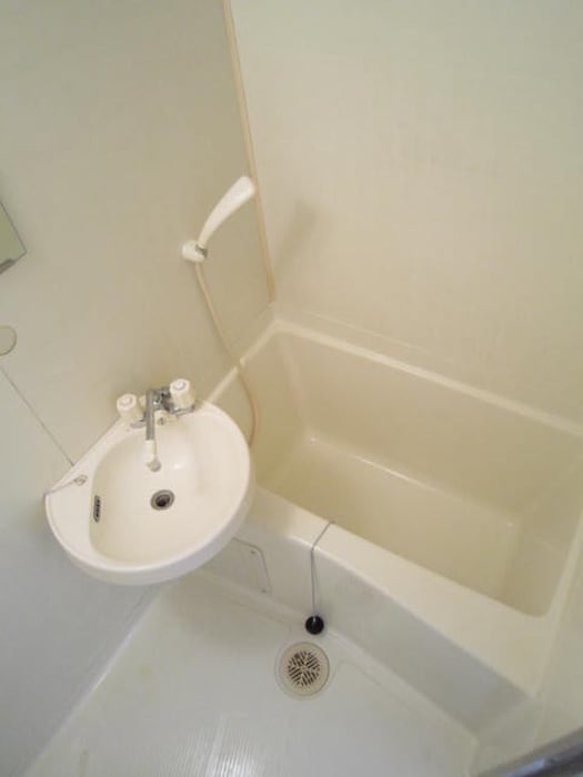 バス／シャワールーム等 ディアコート今里