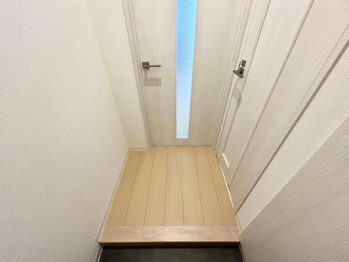 玄関 カルム共栄