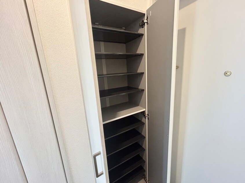 靴箱 カルム共栄
