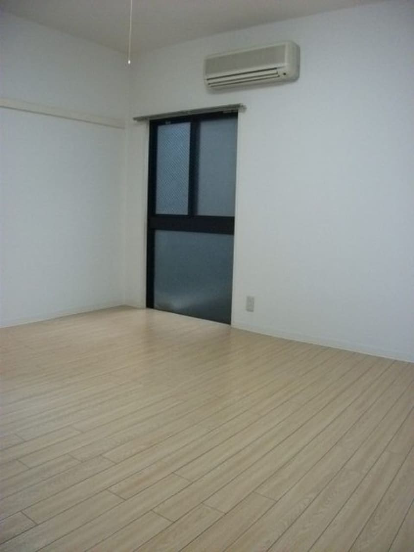 居室 サンジュネス五条