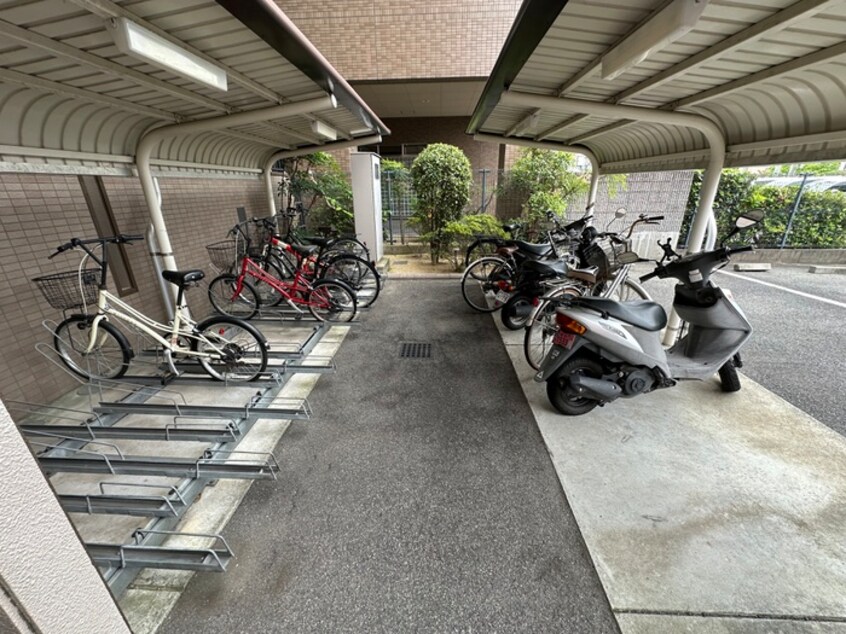 駐輪場 プレジデント　21