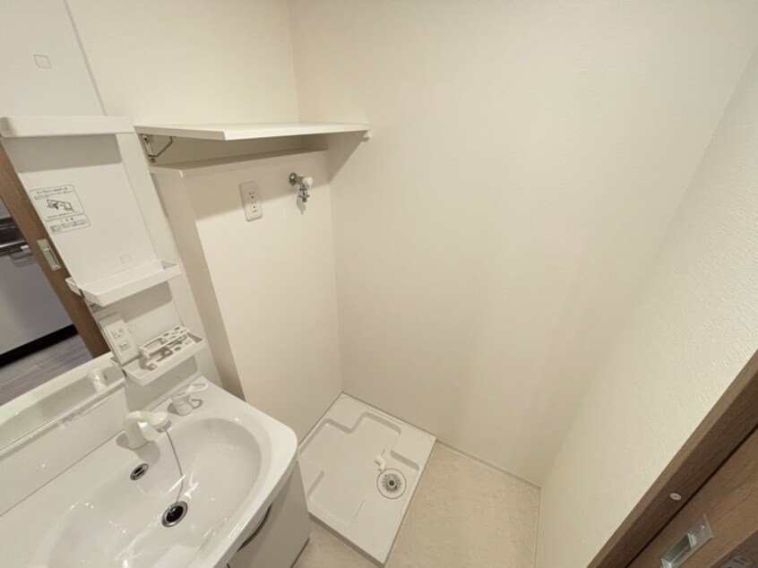 洗濯機置場 仮）グロスロシェ七条