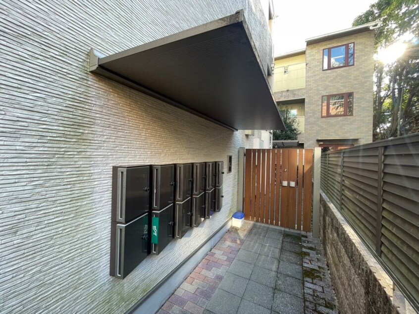 エントランス部分 ガゼルノア宝塚武庫川Ⅱ