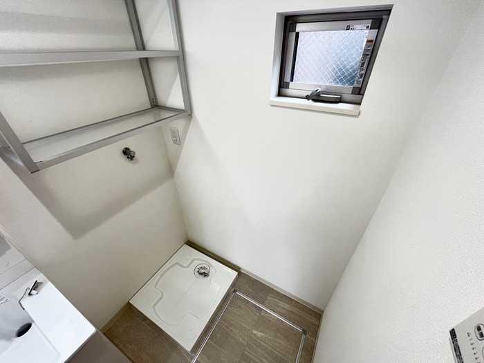 洗濯機置場 クリエオーレ神田Ⅰ