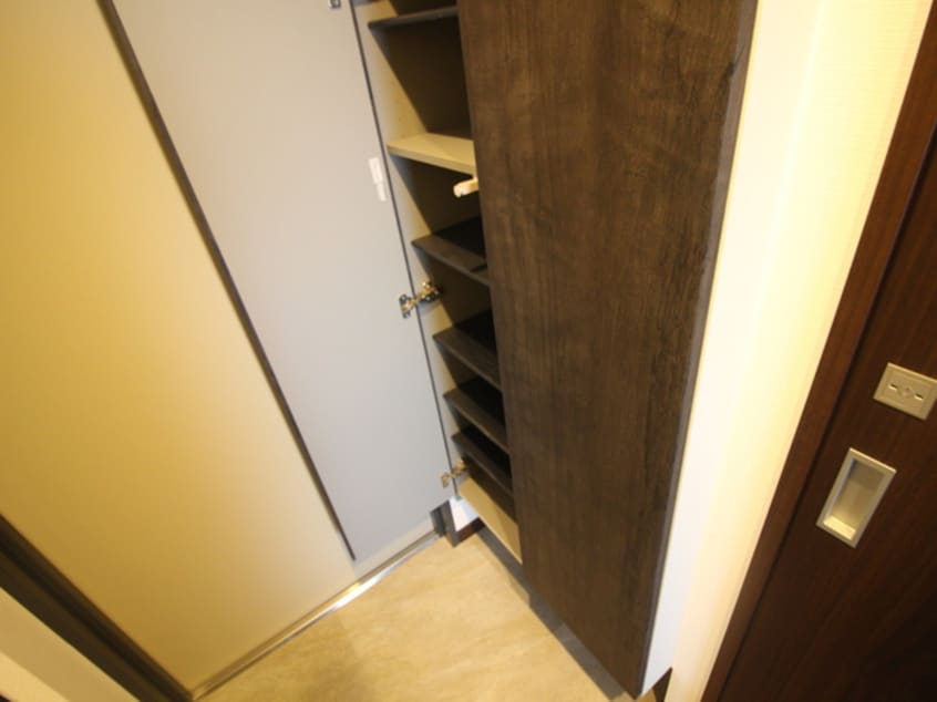 靴箱 カルム共栄マンション