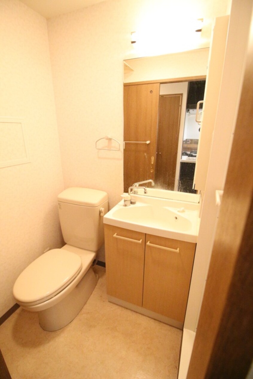 洗面 ベラジオ烏丸三条(302)