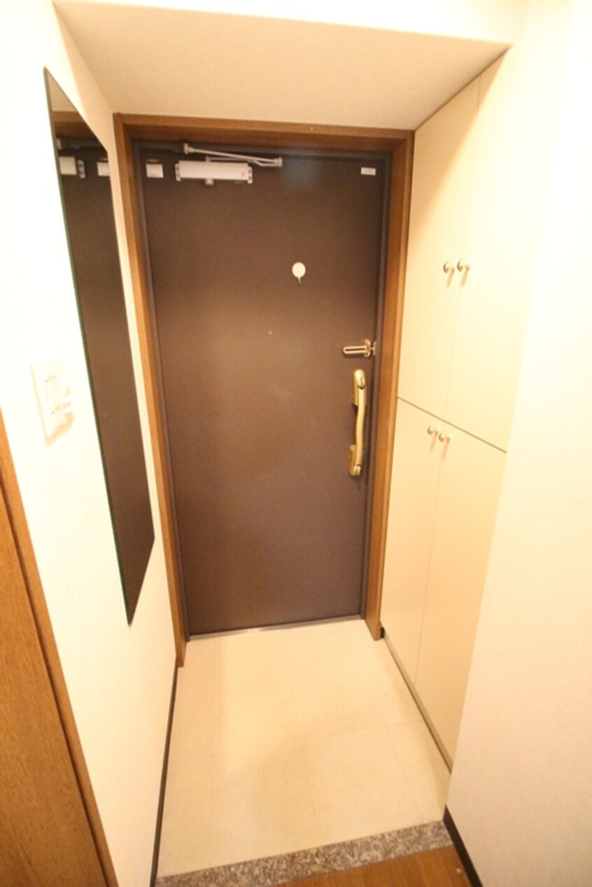 玄関 ベラジオ烏丸三条(302)