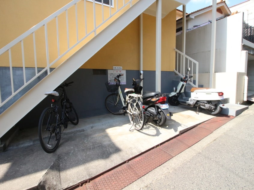 駐輪場 シティホームズ六甲