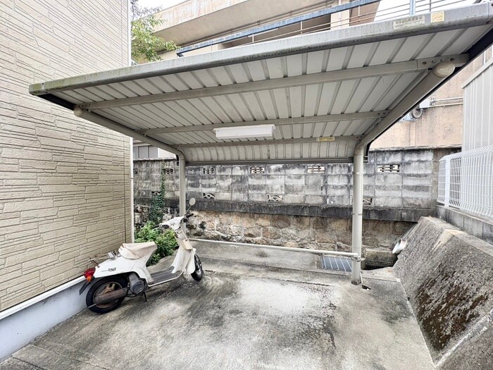 駐輪場 カーサＫｅｉⅢ