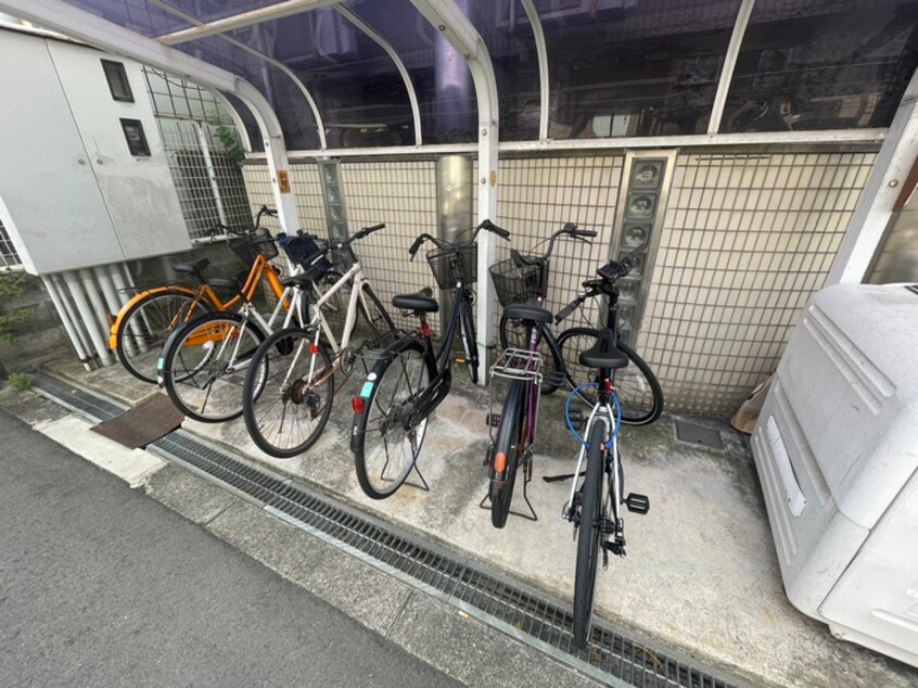 駐輪場 シャルマンフジ住吉弐番館