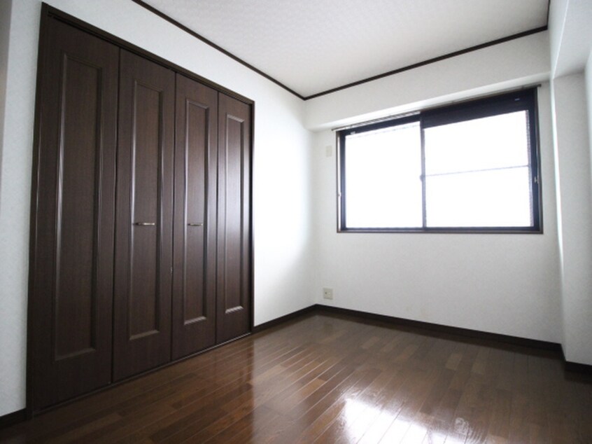居室 エトワ－ル須磨