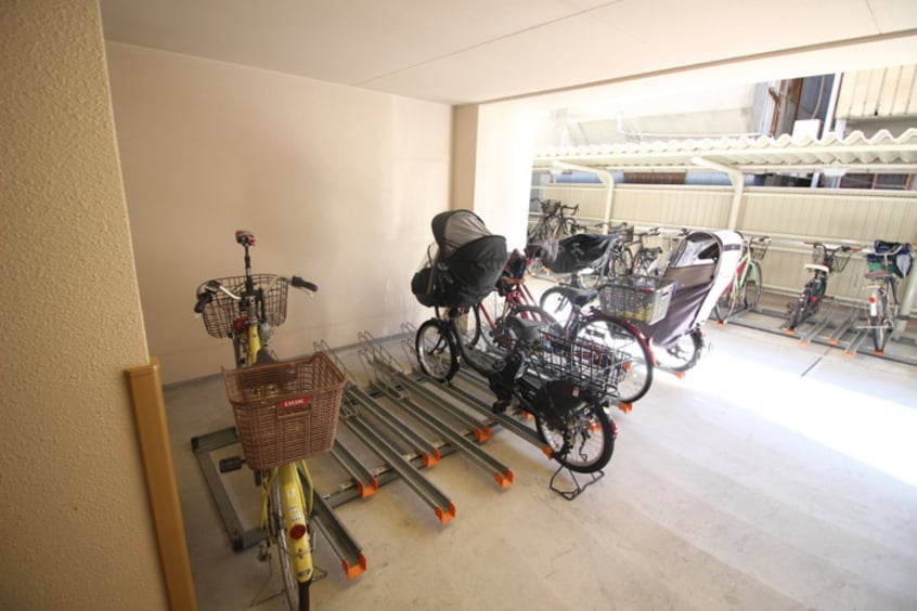 駐輪場 Casa天神