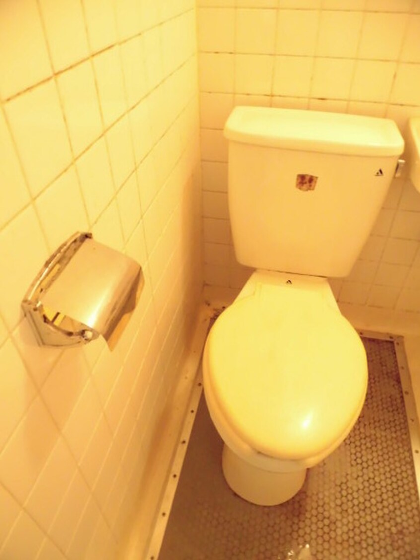 トイレ 上本町ロイヤルハイツ