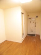 居室 上本町ロイヤルハイツ