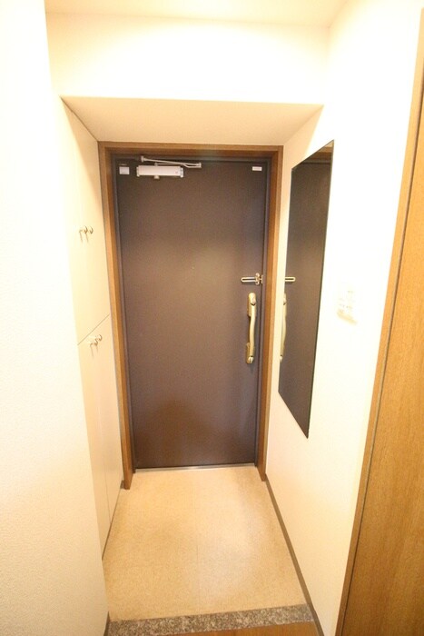 玄関 ベラジオ烏丸三条(403)