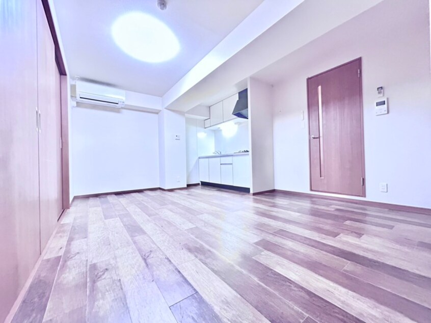 居室 QUINTO五条烏丸