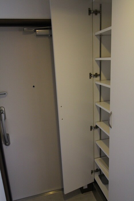 靴箱 サンレムート江坂east