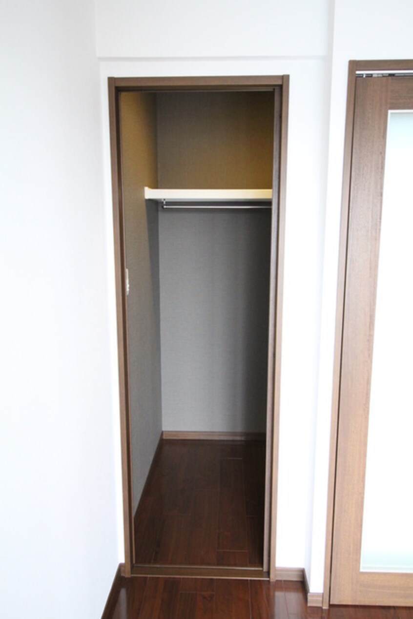 居室 サンレムート江坂east