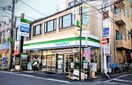 ファミリーマート 富田駅前店(コンビニ)まで180m セピアコ－ト１１
